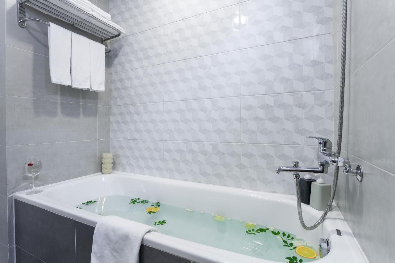 La Regatta Boutique Residences Ho Chi Minh City Bagian luar foto